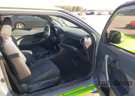 2013 Scion Tc z USA, uszkodzony, nr VIN JTKJF5C72D3065177